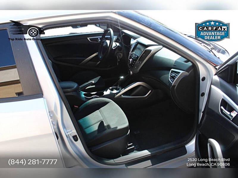 2017 Hyundai Veloster