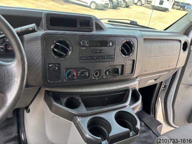 2016 Ford E-Series