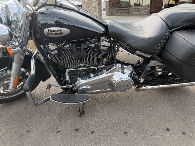 2024 Harley-Davidson Heritage Softail Classic