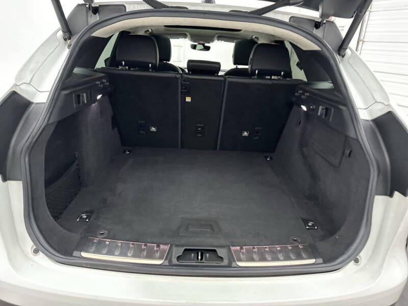 2020 Jaguar F-PACE 25t Premium