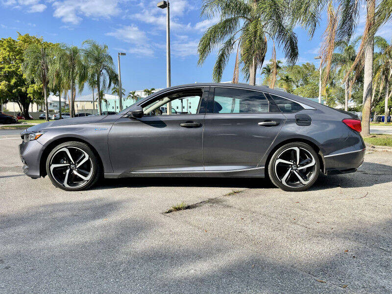 2019 Honda Accord Sedan - $27,995