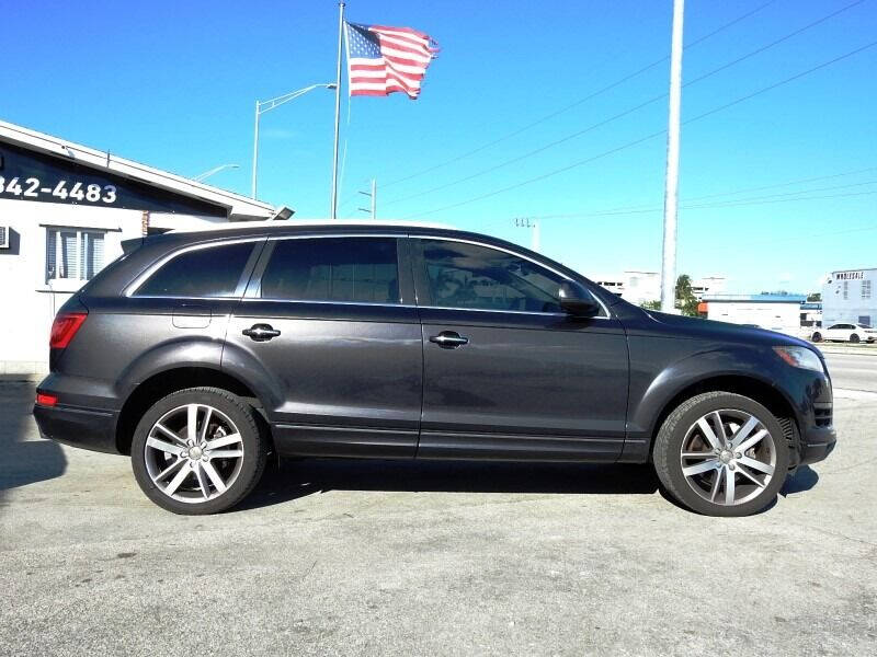 2014 Audi Q7  - $14,900