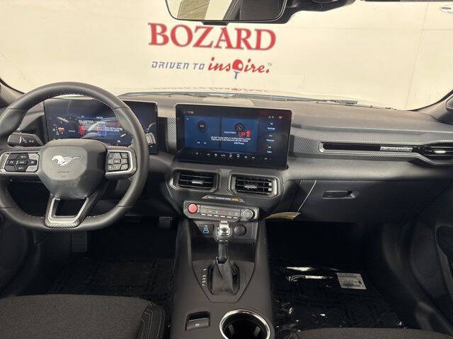 2025 Ford Mustang EcoBoost