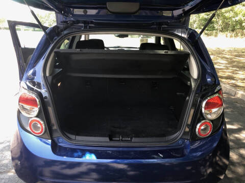 2013 Chevrolet Sonic LT Manual