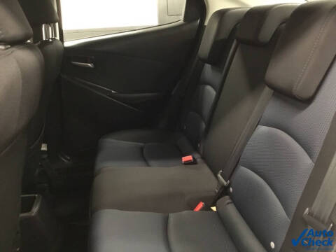 2019 Toyota Yaris LE