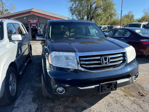 2012 Honda Pilot for sale at Best Deal Motors in Saint Charles MO