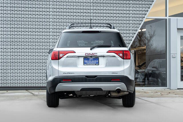 2019 GMC Acadia SLE-2