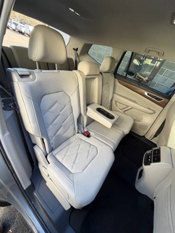 2024 Volkswagen Atlas SE 4Motion