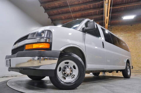 2017 Chevrolet Express LT 3500