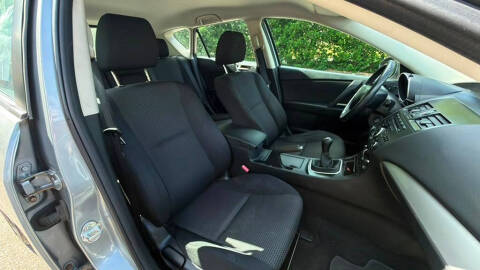 2012 Mazda MAZDA3 i Touring