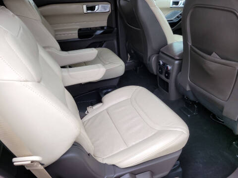 2020 Ford Explorer Platinum