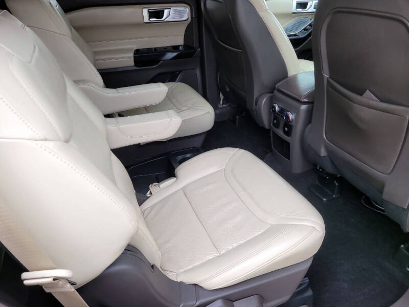 2020 Ford Explorer Platinum
