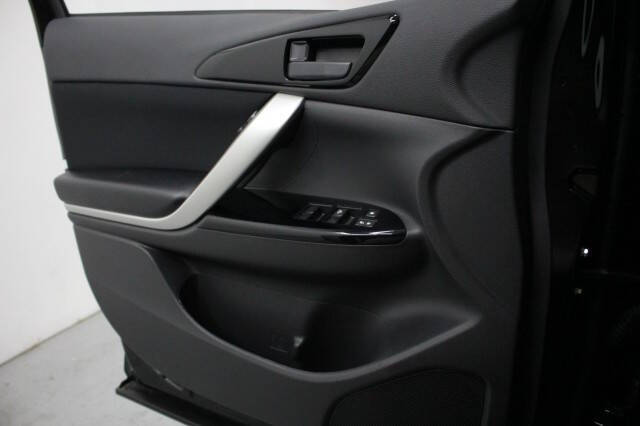 2026 Mitsubishi Eclipse Cross LE