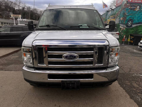 2011 Ford E-Series E-350 SD