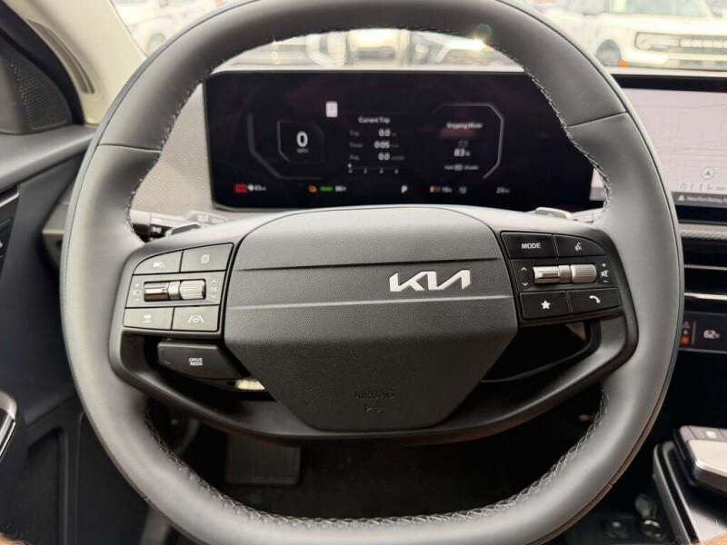 2026 Kia EV6 Wind
