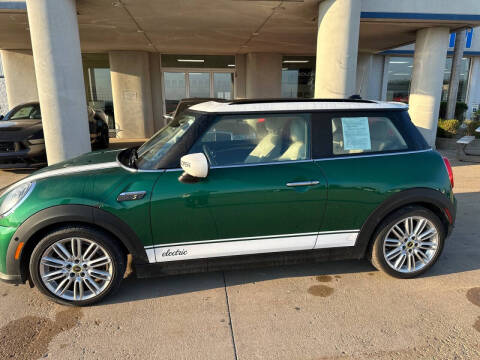 2023 MINI Hardtop 2 Door Cooper SE