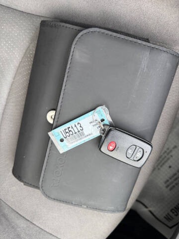 2014 Toyota Prius Two