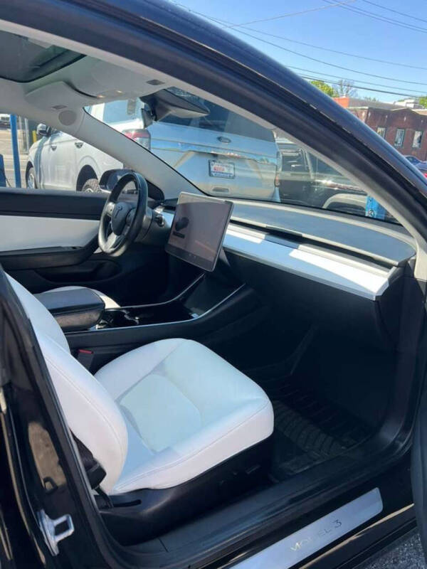 2019 Tesla Model 3 Long Range