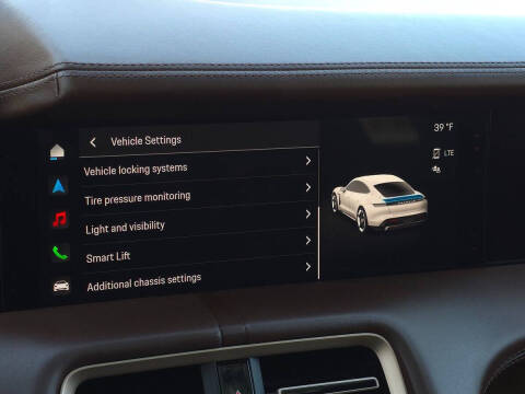 2020 Porsche Taycan Turbo