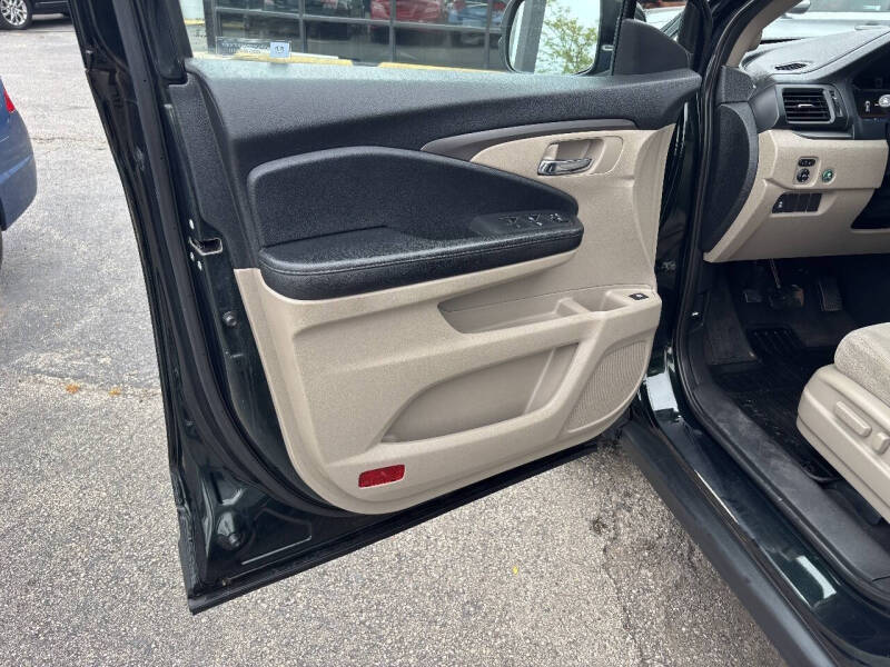 2017 Honda Pilot EX