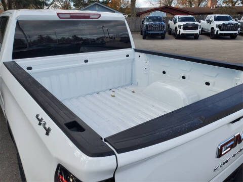 2026 GMC Sierra 1500 Elevation Standard