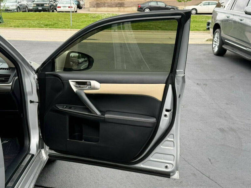 2014 Lexus CT 200h
