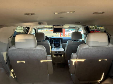 2015 Cadillac Escalade Luxury