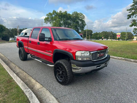 2002 GMC Sierra 2500HD for sale at First Auto Sales in Winder GA