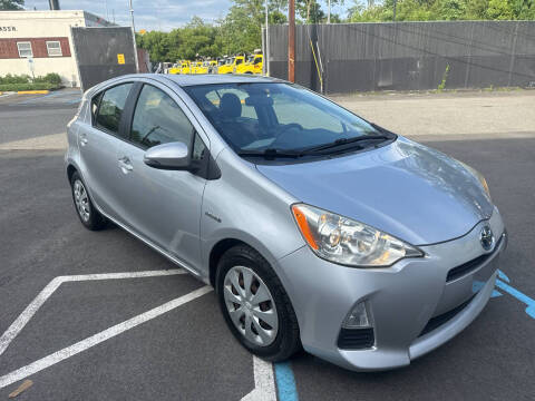 2012 Toyota Prius c Three