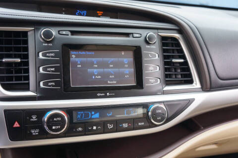 2014 Toyota Highlander LE Plus