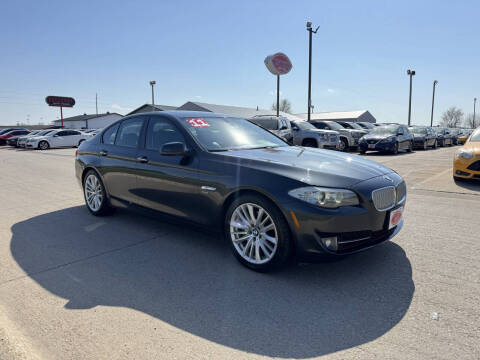 2011 BMW 5 Series 550i xDrive