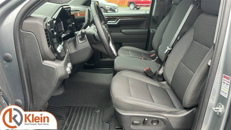 2023 GMC Sierra 1500 Elevation Standard