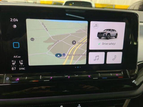 2026 Volkswagen Atlas Cross Sport SEL R-Line Black 4Motion