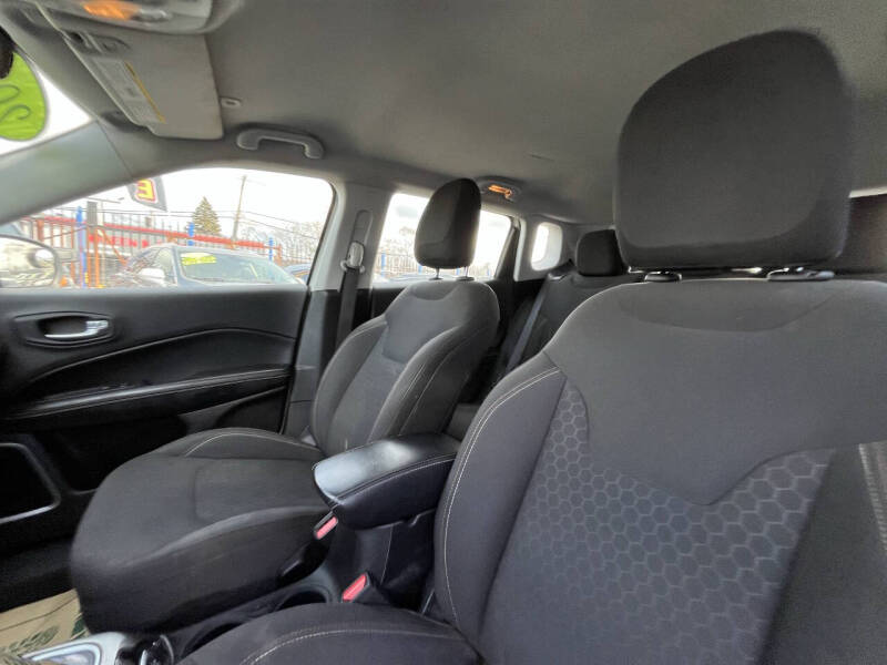 2017 Jeep Compass Sport