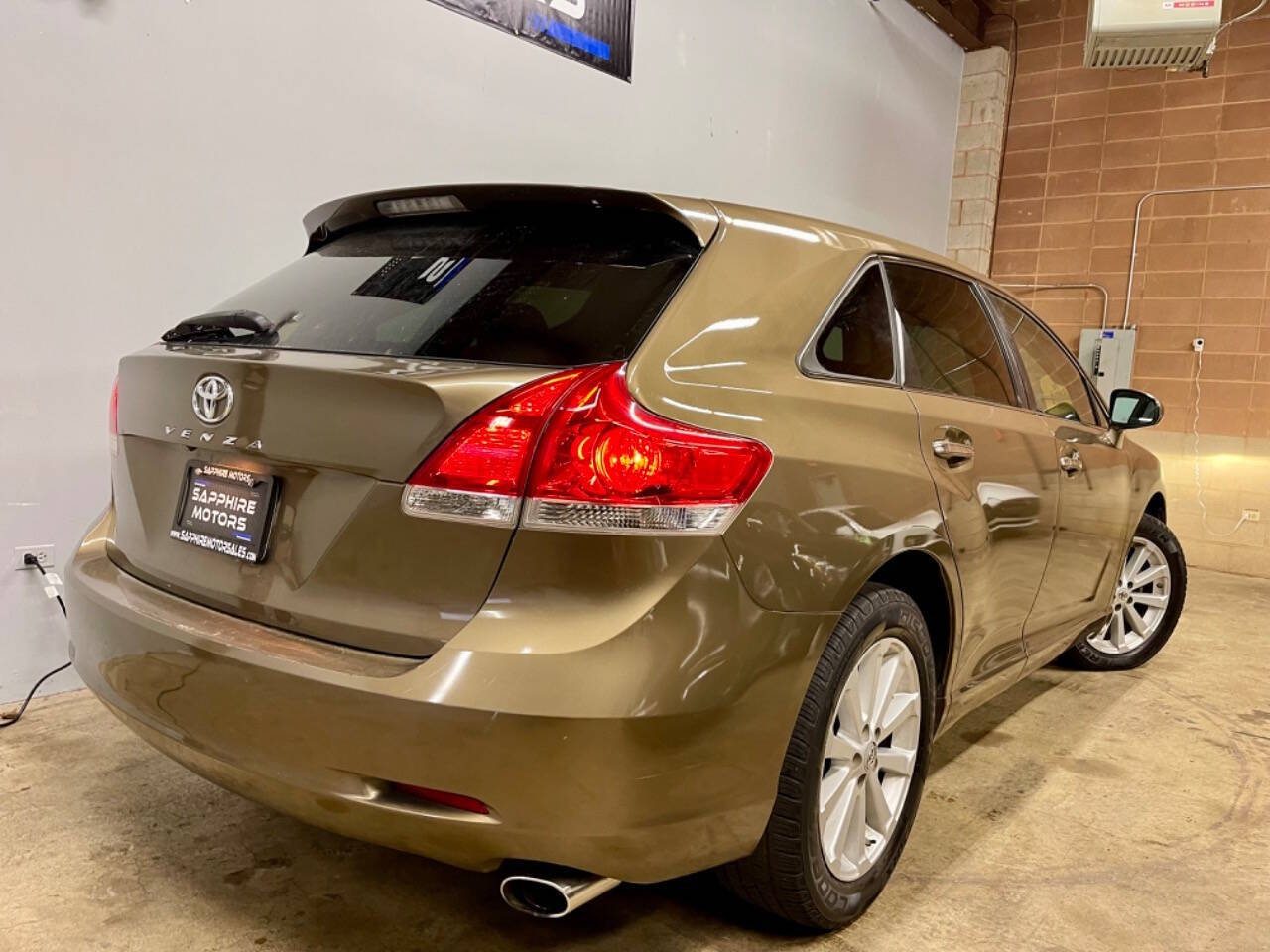 2010 Toyota Venza for sale at Sapphire Motors in Gurnee, IL