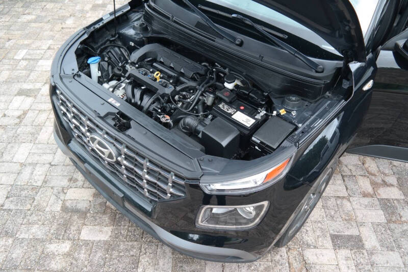 2021 Hyundai Venue SEL