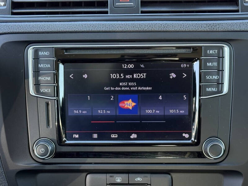 2016 Volkswagen Jetta