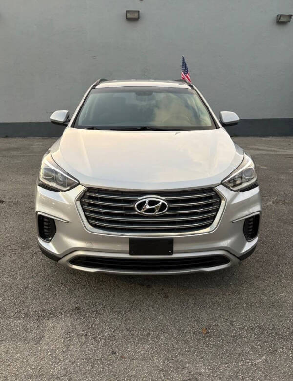 2018 Hyundai Santa Fe SE