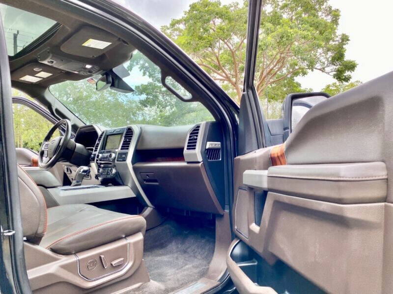 2015 Ford F-150 Pickup - $30,995