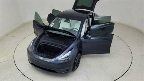 2024 Tesla Model Y Performance