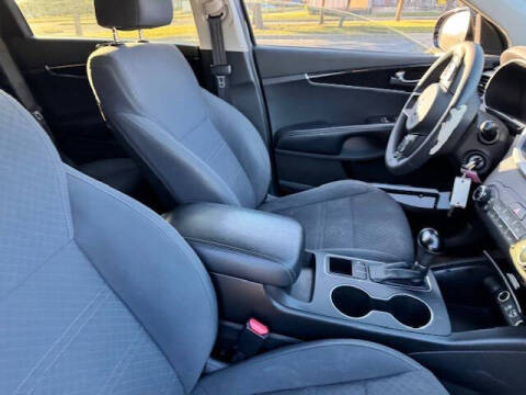 2018 Kia Sorento LX V6