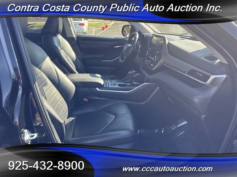 2021 Toyota Highlander XLE