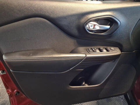2017 Jeep Cherokee Sport Altitude