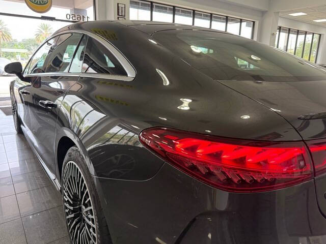 2023 Mercedes-Benz EQS 16