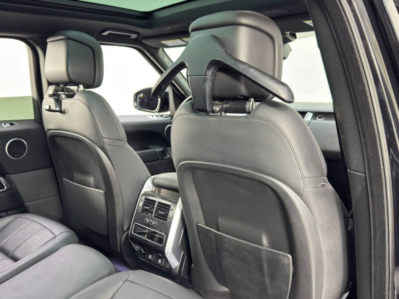 2022 Land Rover Range Rover Sport SE