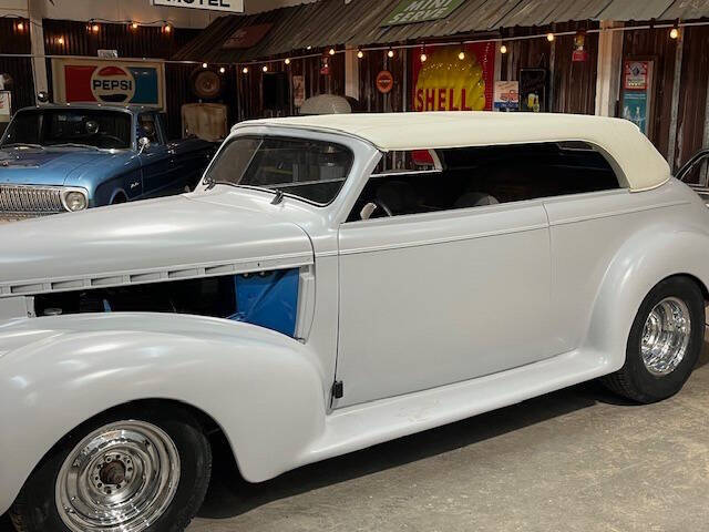 1940 Chevrolet Custom 2 Door