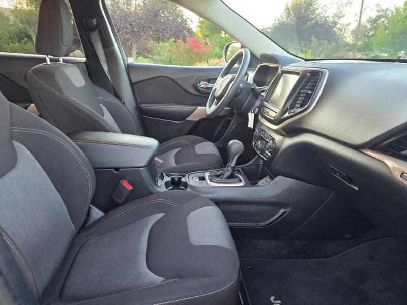 2018 Jeep Cherokee Latitude