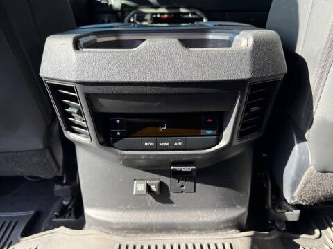 2025 Toyota Sequoia SR5