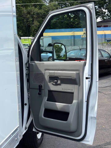 2021 Ford E-Series E-350 SD