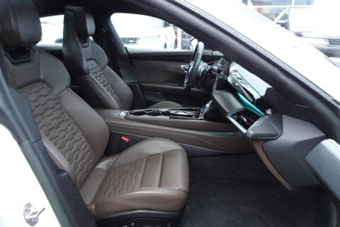 2022 Audi e-tron GT quattro Prestige